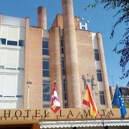 Hotel La Mota By Punta25 Hotels Group Медина дел Кампо Экстерьер фото