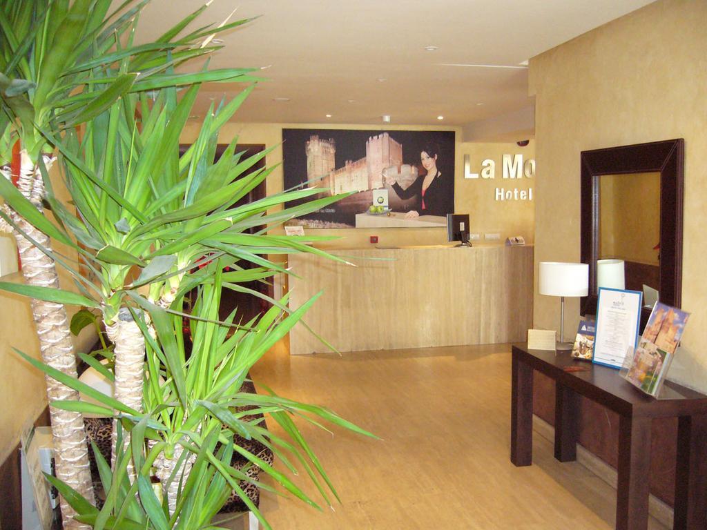 Hotel La Mota By Punta25 Hotels Group Медина дел Кампо Экстерьер фото